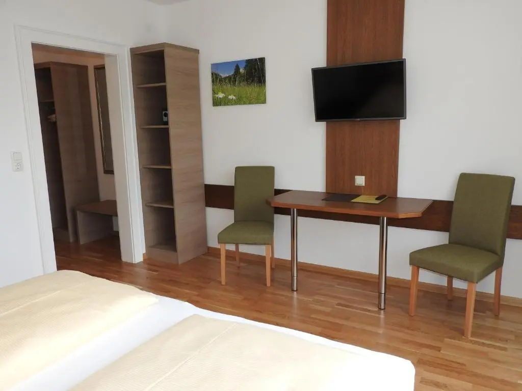 Pension Elmerhof - Chambres