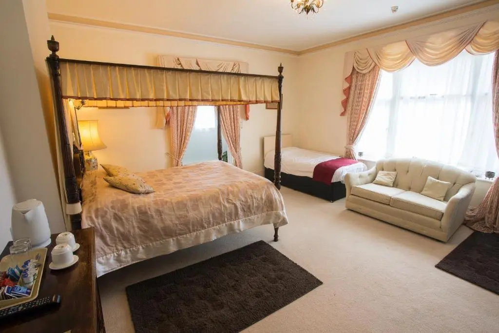 Fines Bayliwick Hotel - Chambres