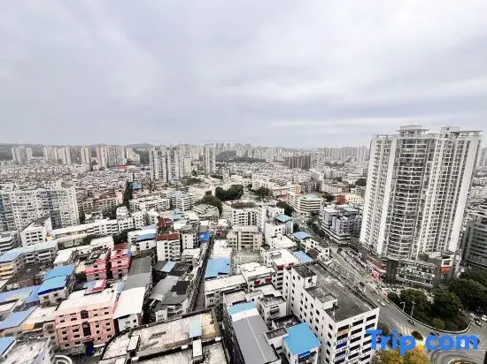 Rongchang County Liangqi Homestay