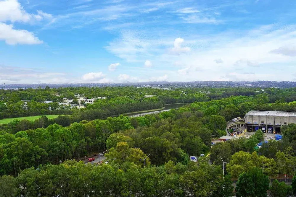Metawisebnb Executive 2-bedroom Stadium View Apartment W Parking