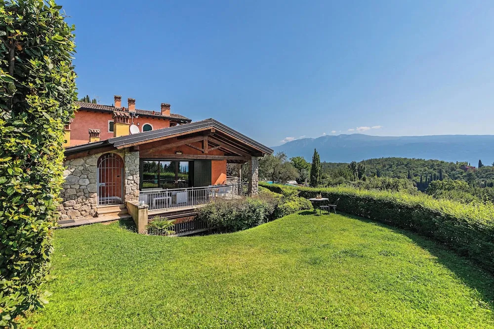 Villa Valeria Con Piscina (To Make Arrangement For Check In Please Contact The Property At Least 5 Days In Advance)
