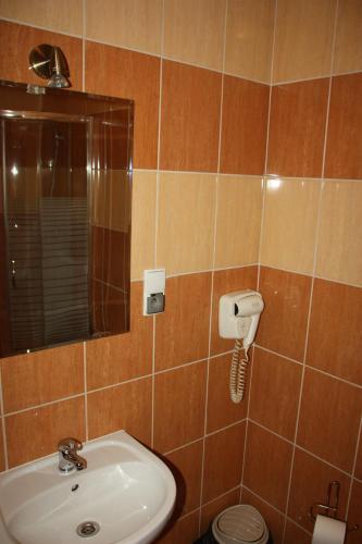 Image 10