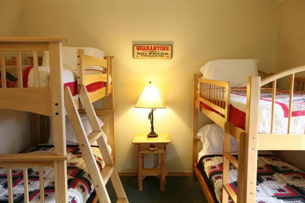 3 Bedrooms Cottage