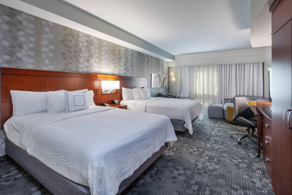 Courtyard by Marriott Tulsa Woodland Hills - Chambres