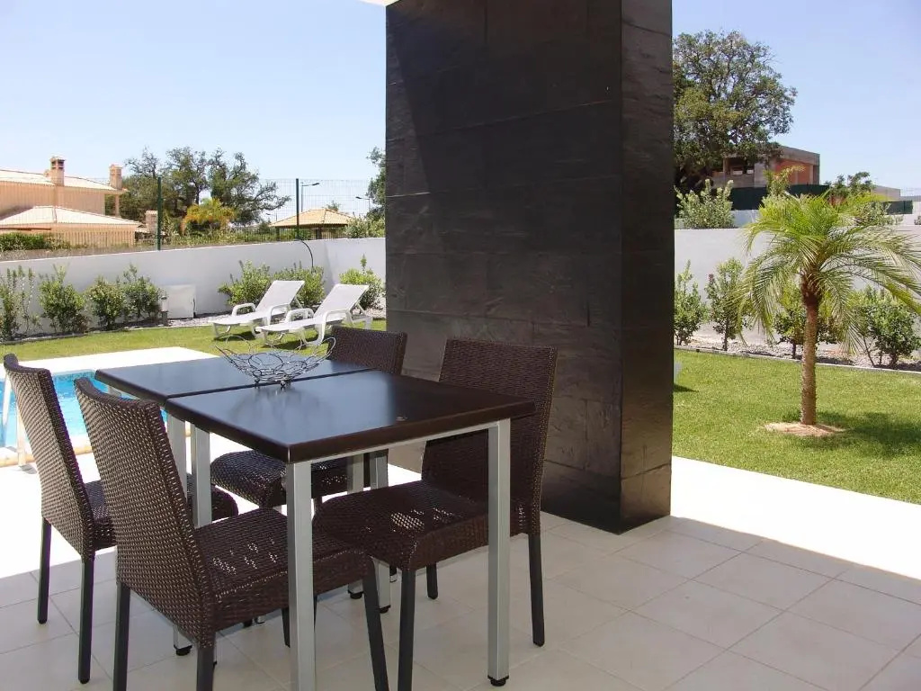 Villas Novochoro - Small Garden