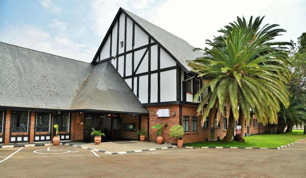 Cresta Churchill - Chambres