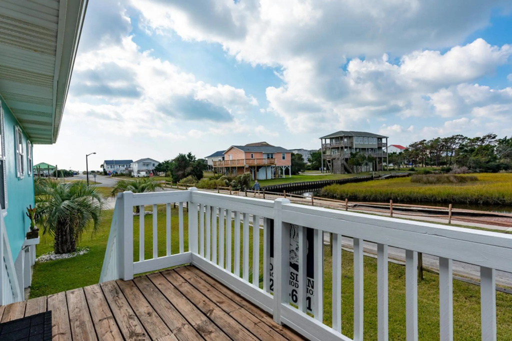 Kay La Plaj by Oak Island Accommodations