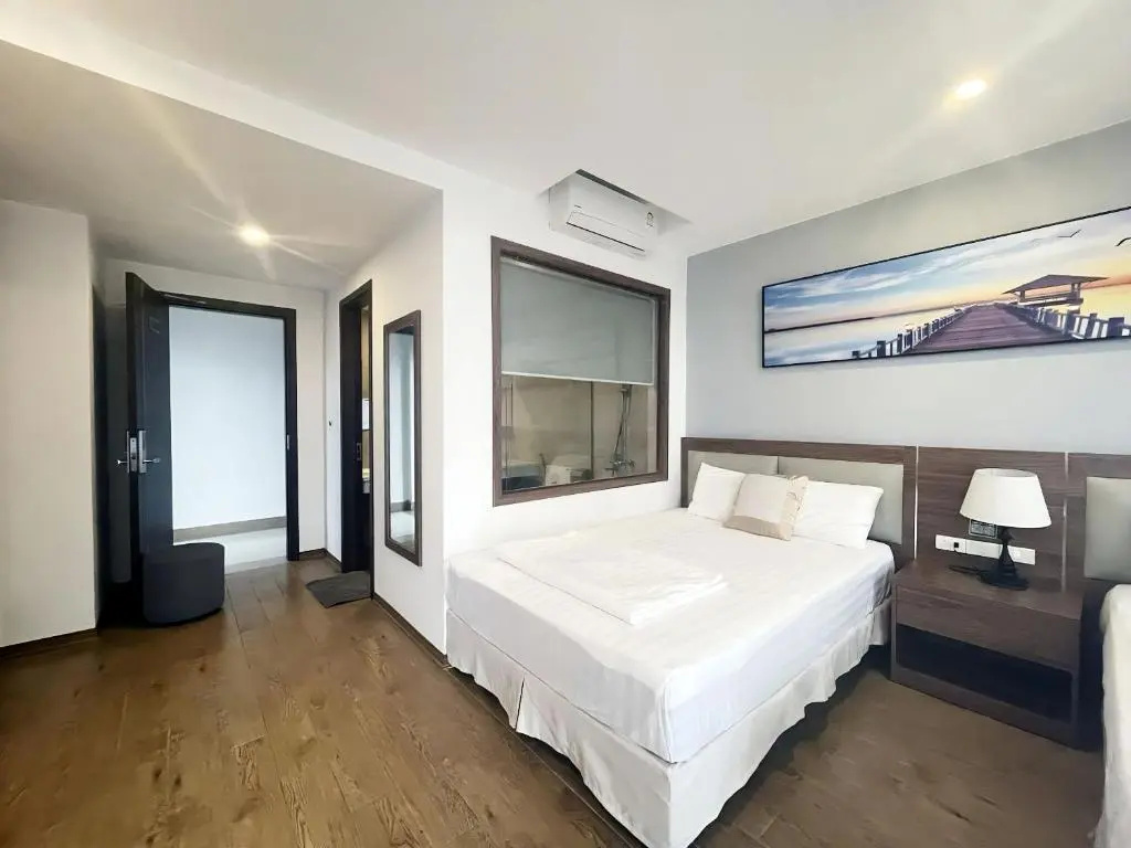 Superior Double room (full double bed)