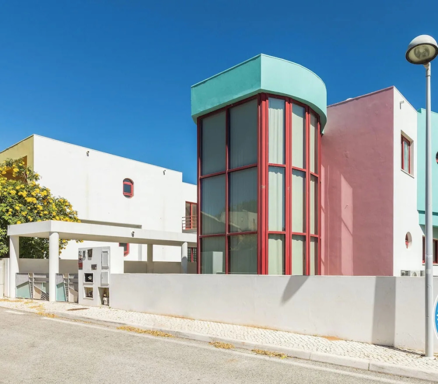 Villa With Private Pool, Garden, Terrace and Marina View