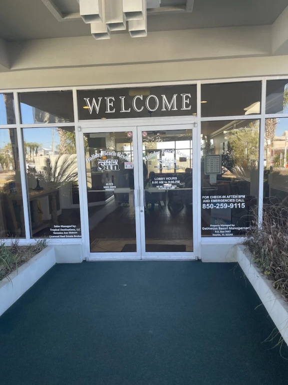 Getaways at Destin Holiday Beach Resort