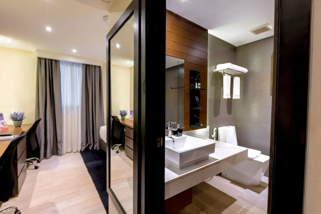 Hotel photo 8