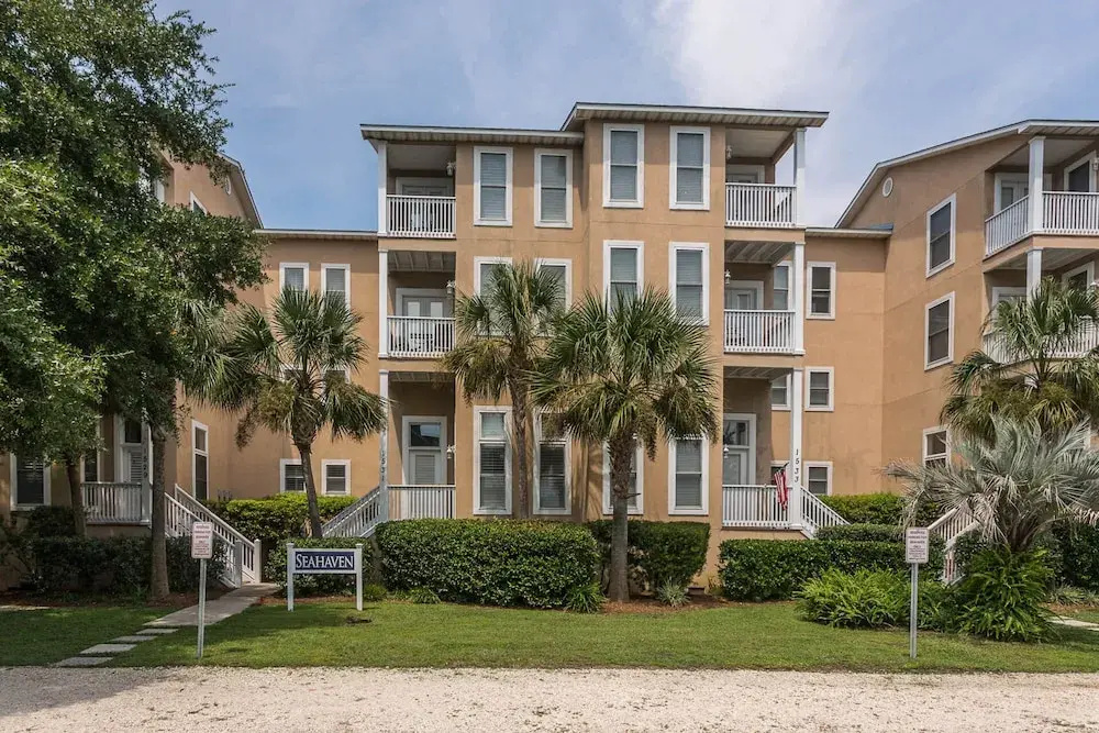1531 Wood Avenue by Hodnett Cooper