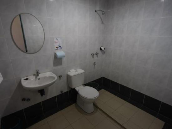 Century Hotel Inanam