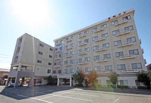 Business Hotel Isesaki Heisei Inn image