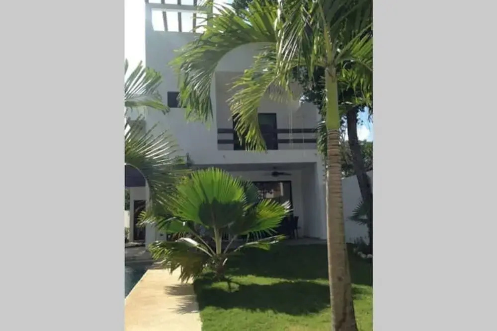Villa Clara by Villas HK28