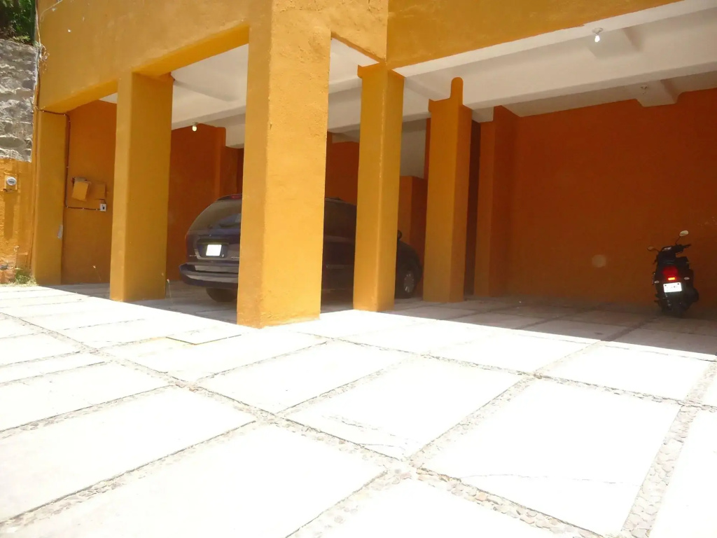 Casa Mexicana La Reyna