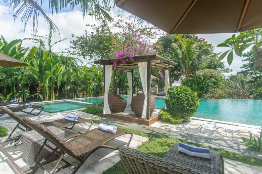 Manah Shanti Suite By Genuinehost