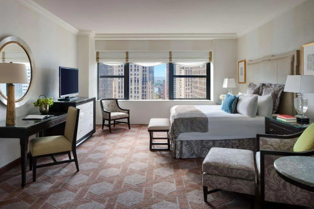 Отель The Towers at Lotte New York Palace в Нью-Йорке
