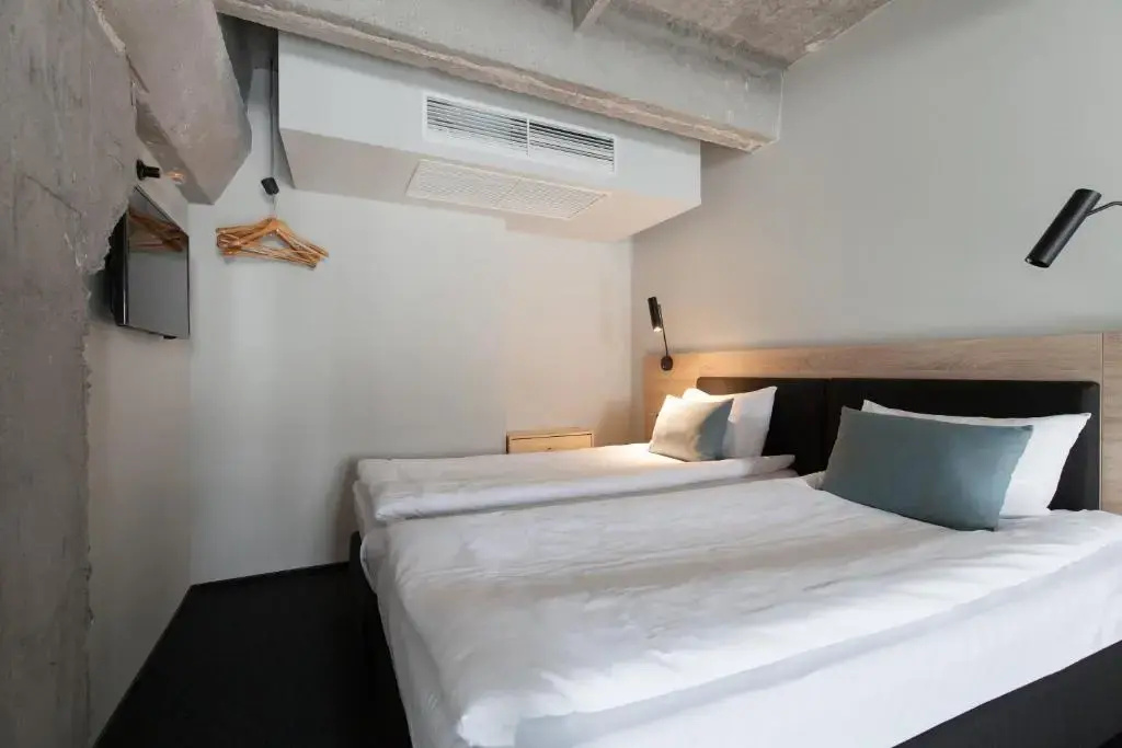 Loft Double room twin beds