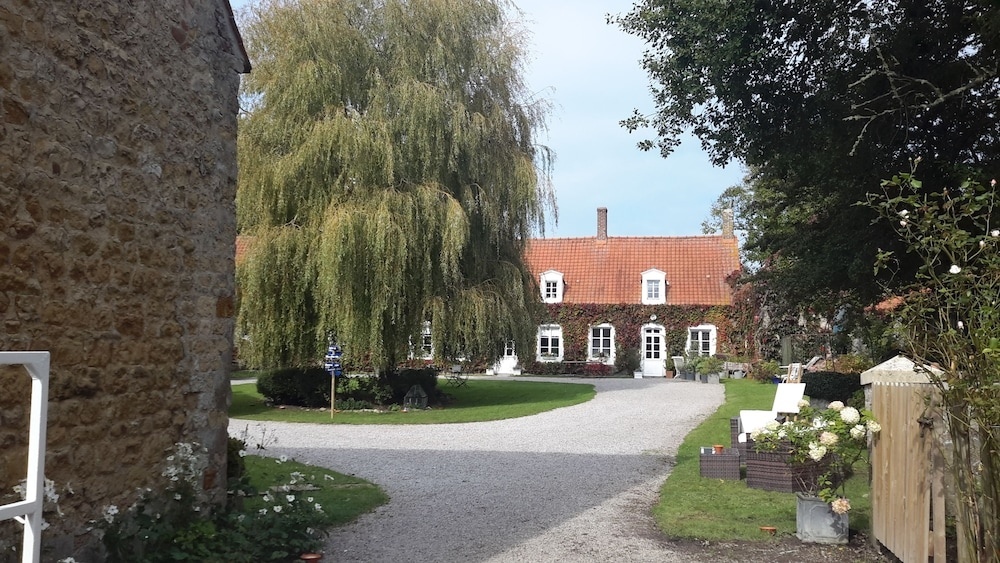 La Ferme du Dizacre image