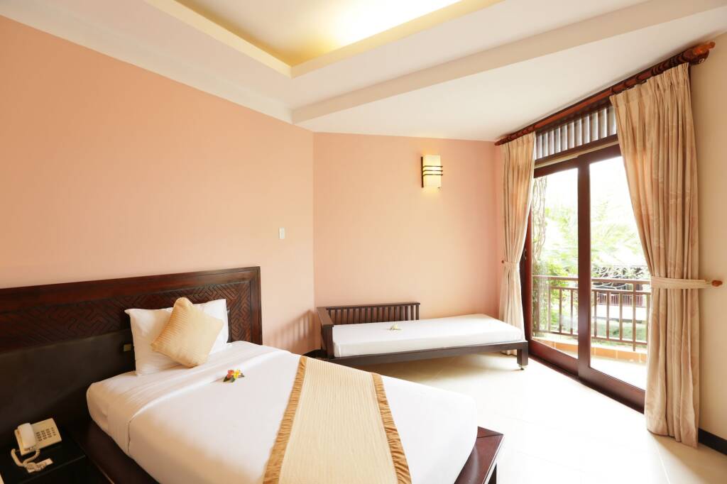 Romana Resort & Spa