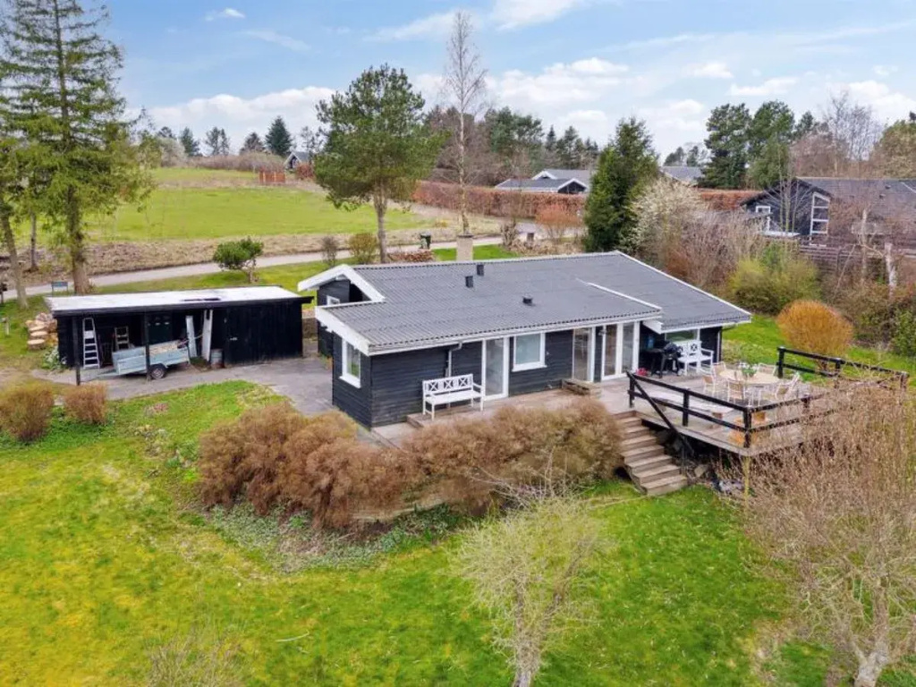 "Dagmara" - 800m from the sea in Djursland and Mols