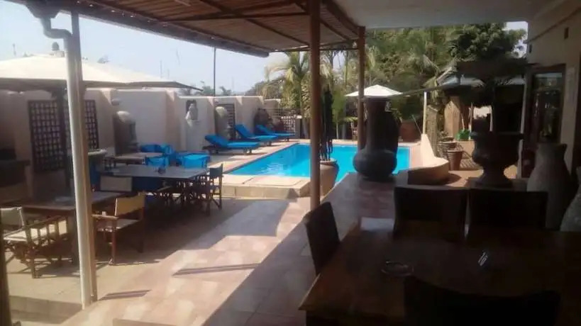 Shamba Lodge — фото