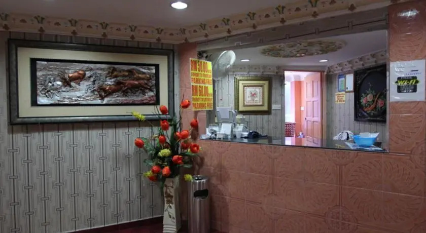 Food & Beverage