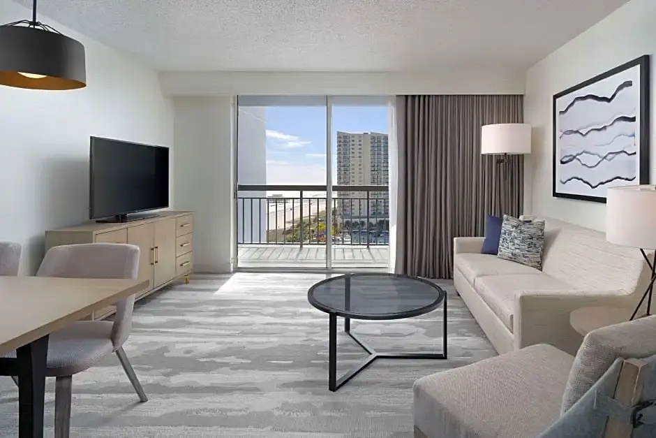 Embassy Suites by Hilton Myrtle Beach Oceanfront Resort - Chambres