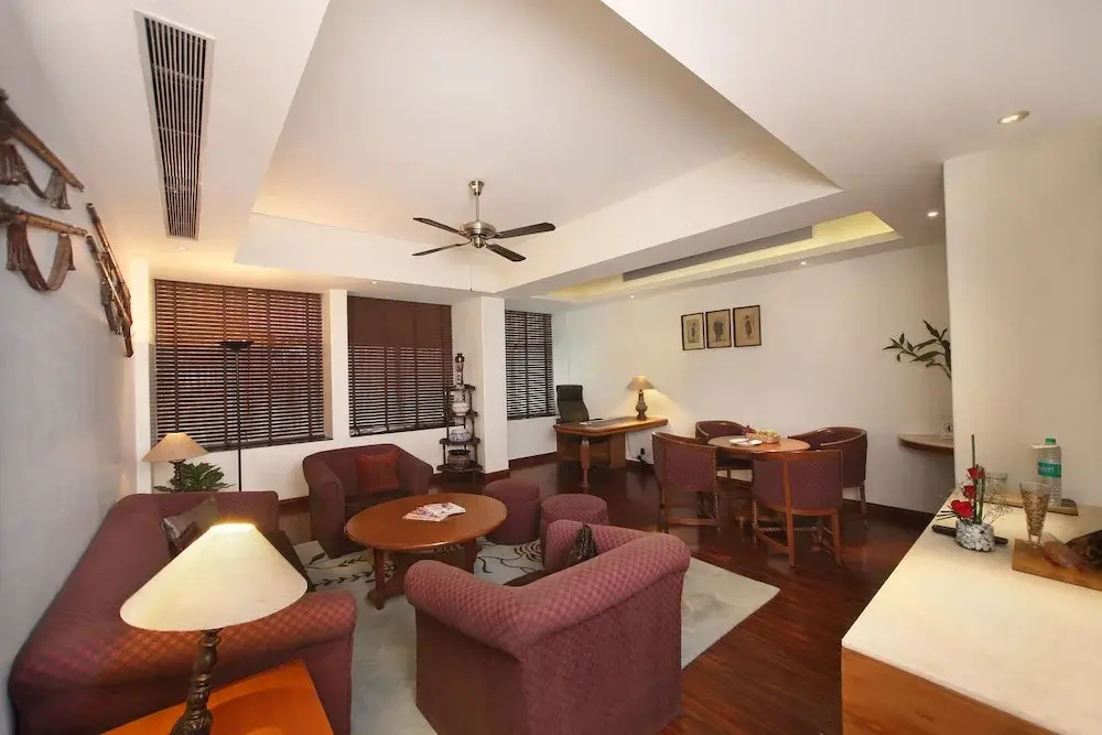 Standard Suite