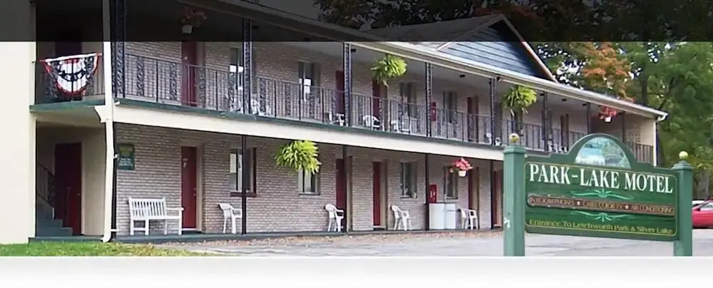 Park Lake Motel