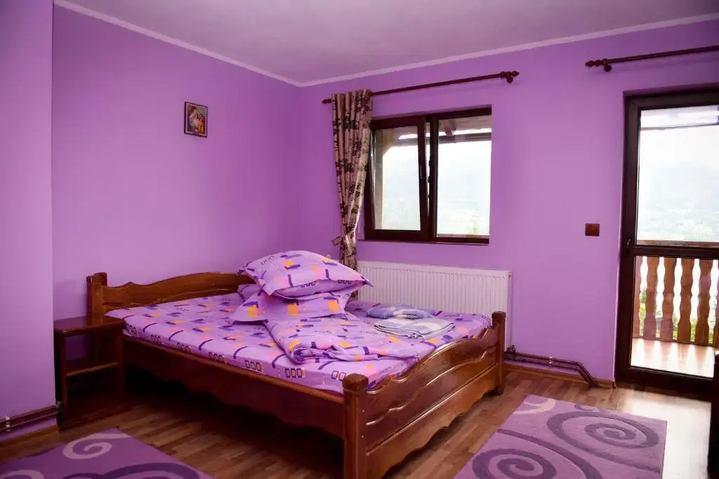 3 Bedrooms Cottage