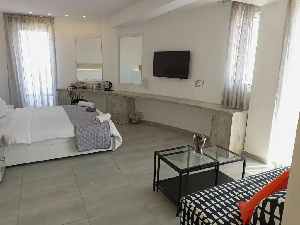 Studio with balcony