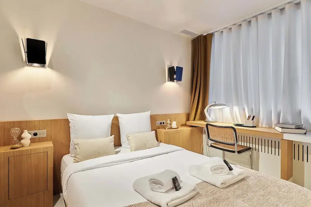 Sublim Apartment on Avenue Montaigne/eiffel Tower