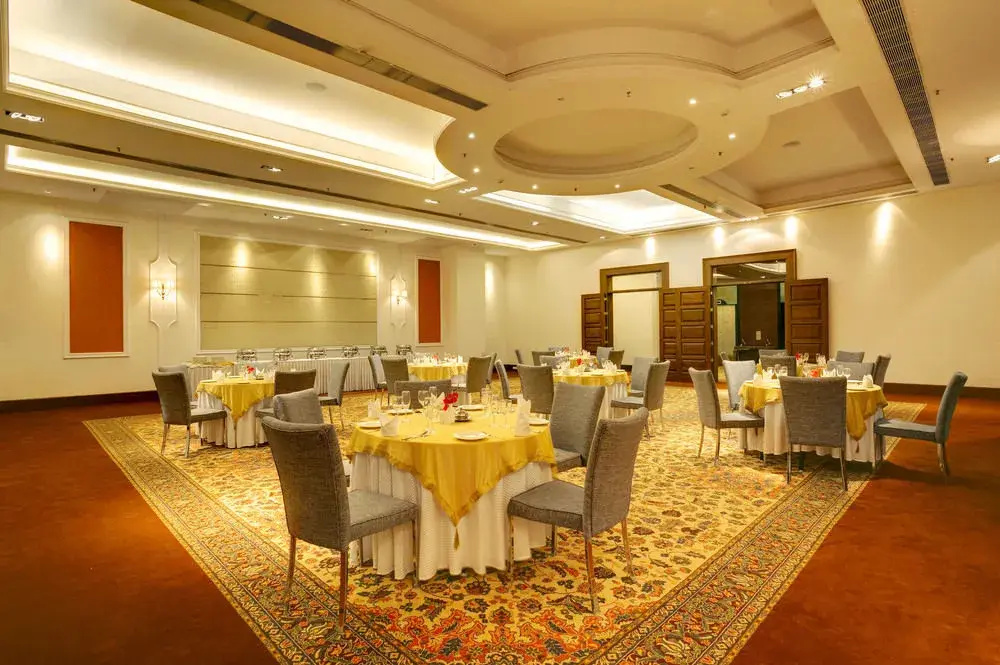 WelcomHotel Bella Vista - 5 Star Luxury Hotels in Chandigarh - фото 26