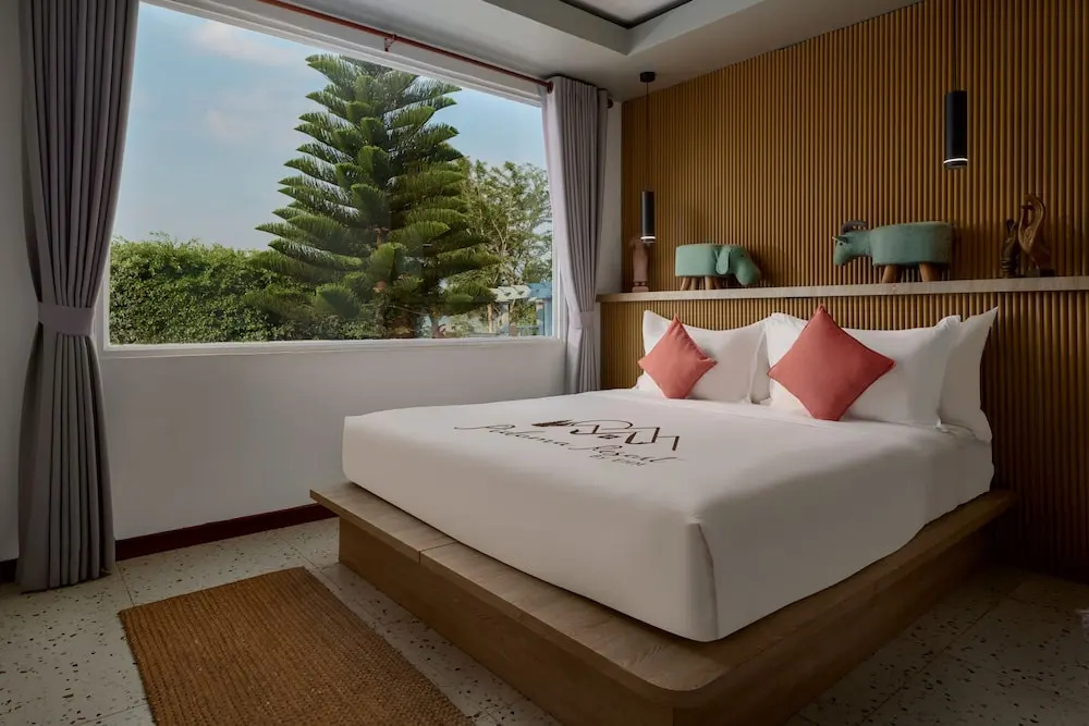 3 Bedrooms Family Villa