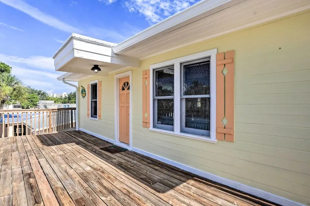Siesta Key Village Home < Half Mi to Beach!