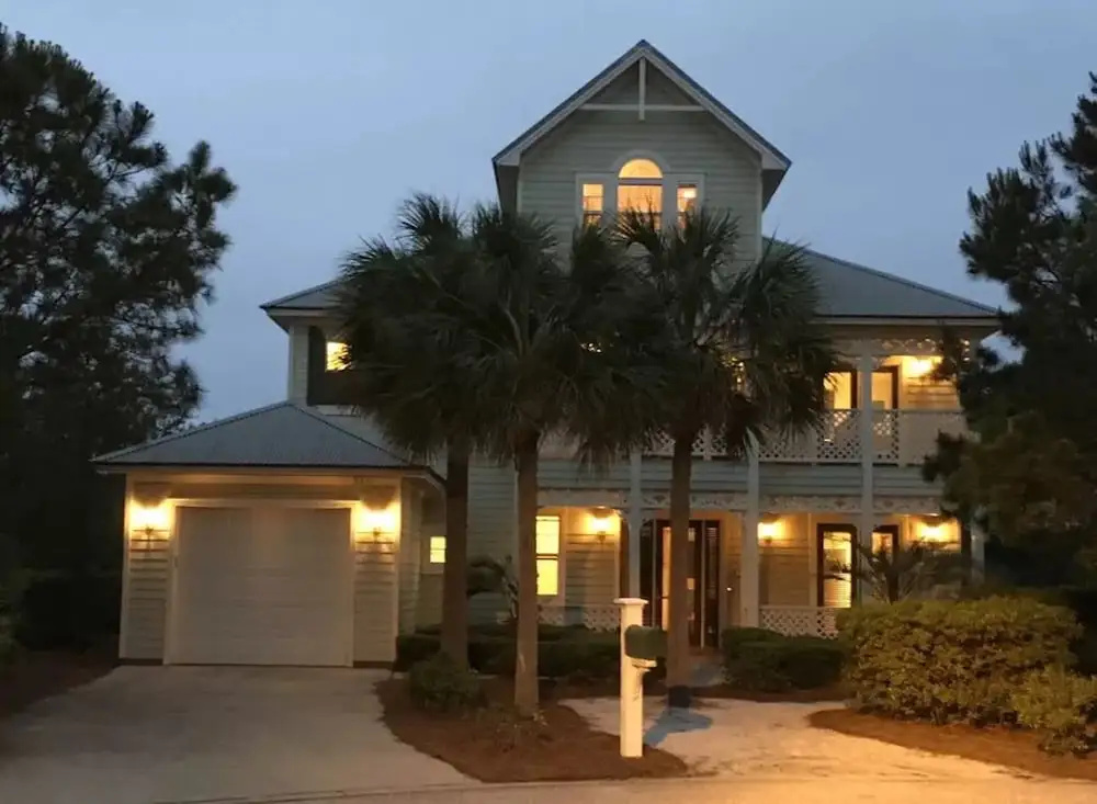 Sea La Vie Martinique on the Gulf Sleeps 11
