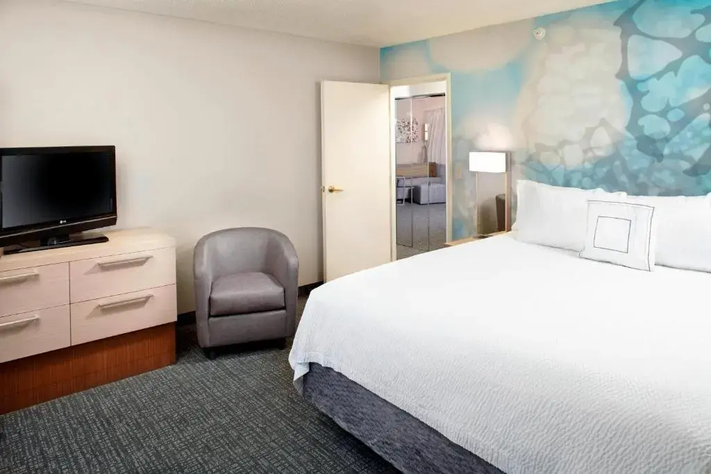 1 Bedroom Double Suite (full double bed)