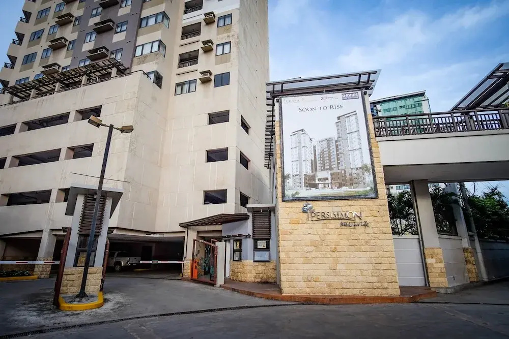 SR Vacation Rental - The Persimmon Condominium