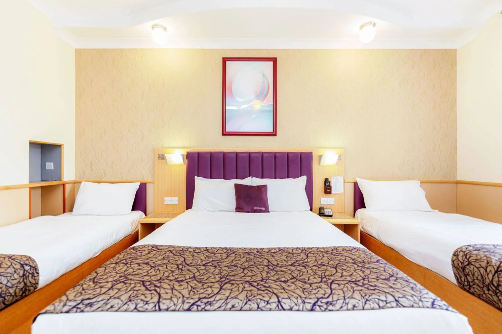 Отель Eurotraveller Hotel Premier Tower Bridge в Лондоне