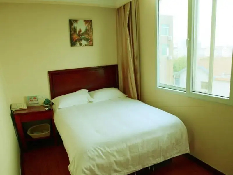 GreenTree Inn Shandong Weihai Rushan Century Avenue Express Hotel - Chambres