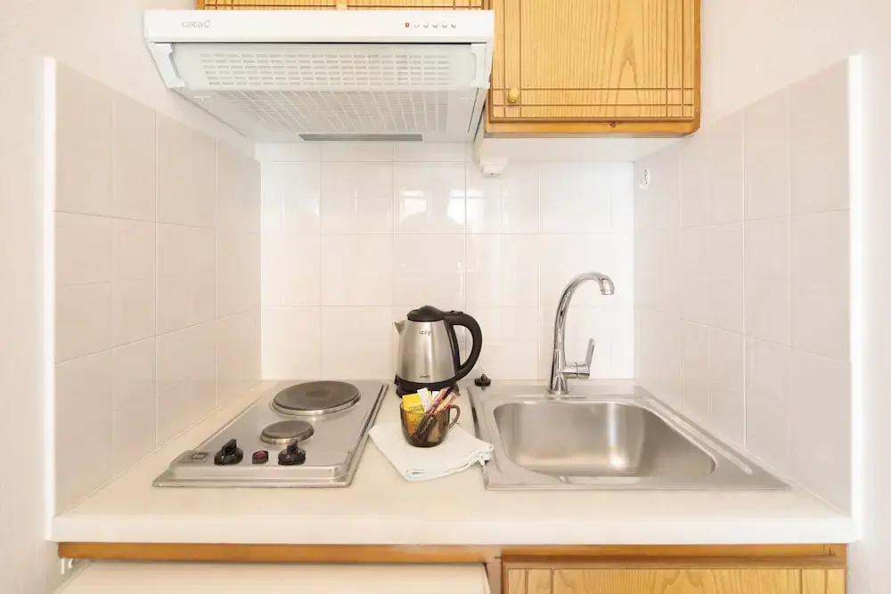 Economy Double Basement room (full double bed)