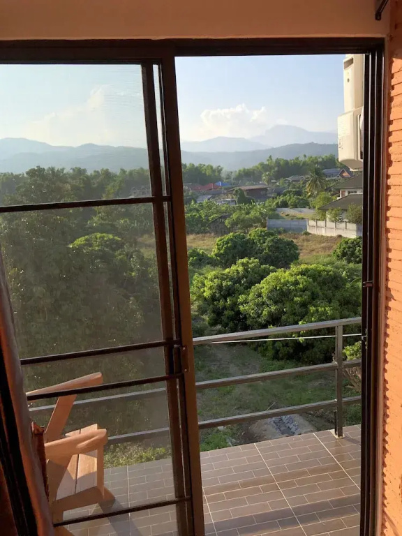 Standard room with balcony and with mountain view