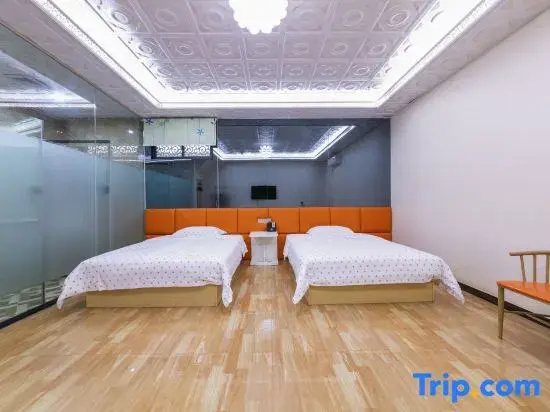 Standard Double room (twin beds)
