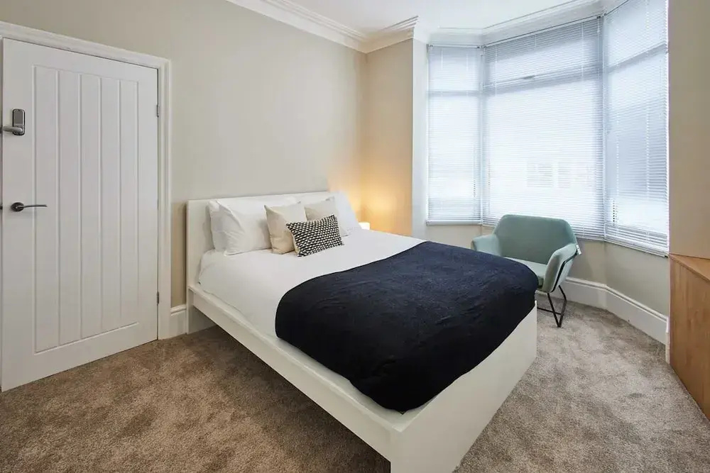 Host Stay Norton House