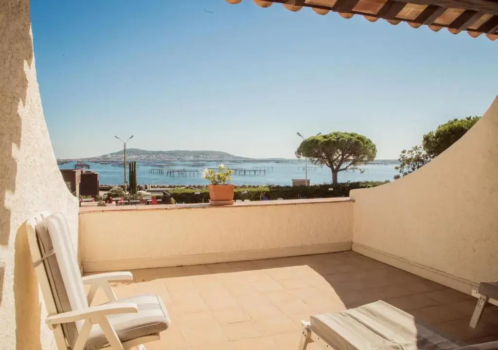 Standard Double room with view (twin beds)