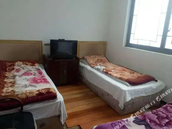 Economy Double room (full double bed)