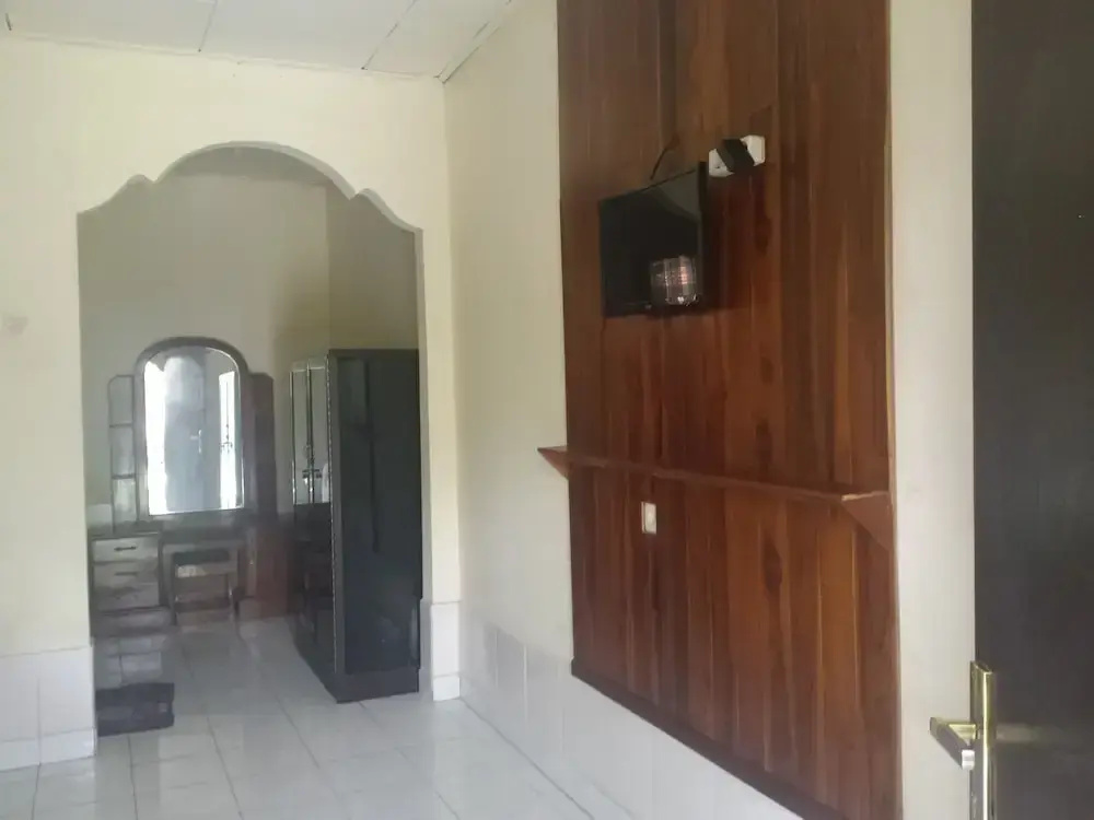 Standard Double room with garden view (full double bed)