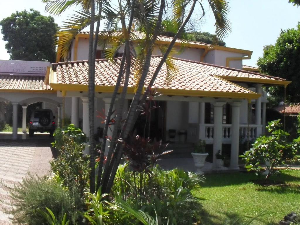 Ross Char Hotel